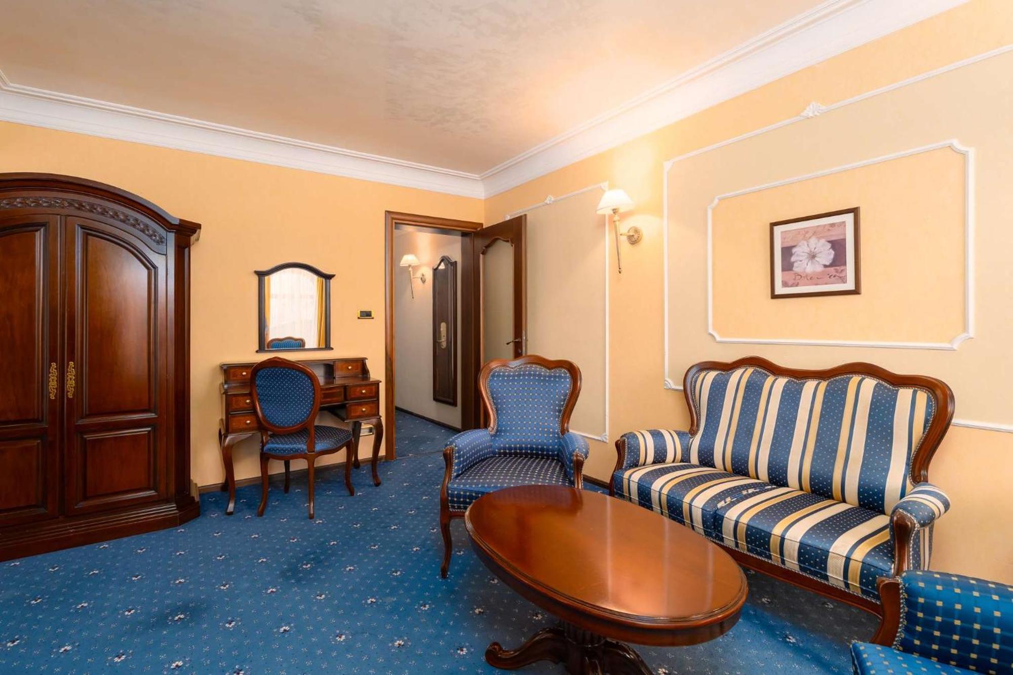 Festa Winter Palace Hotel Borowec Zewnętrze zdjęcie