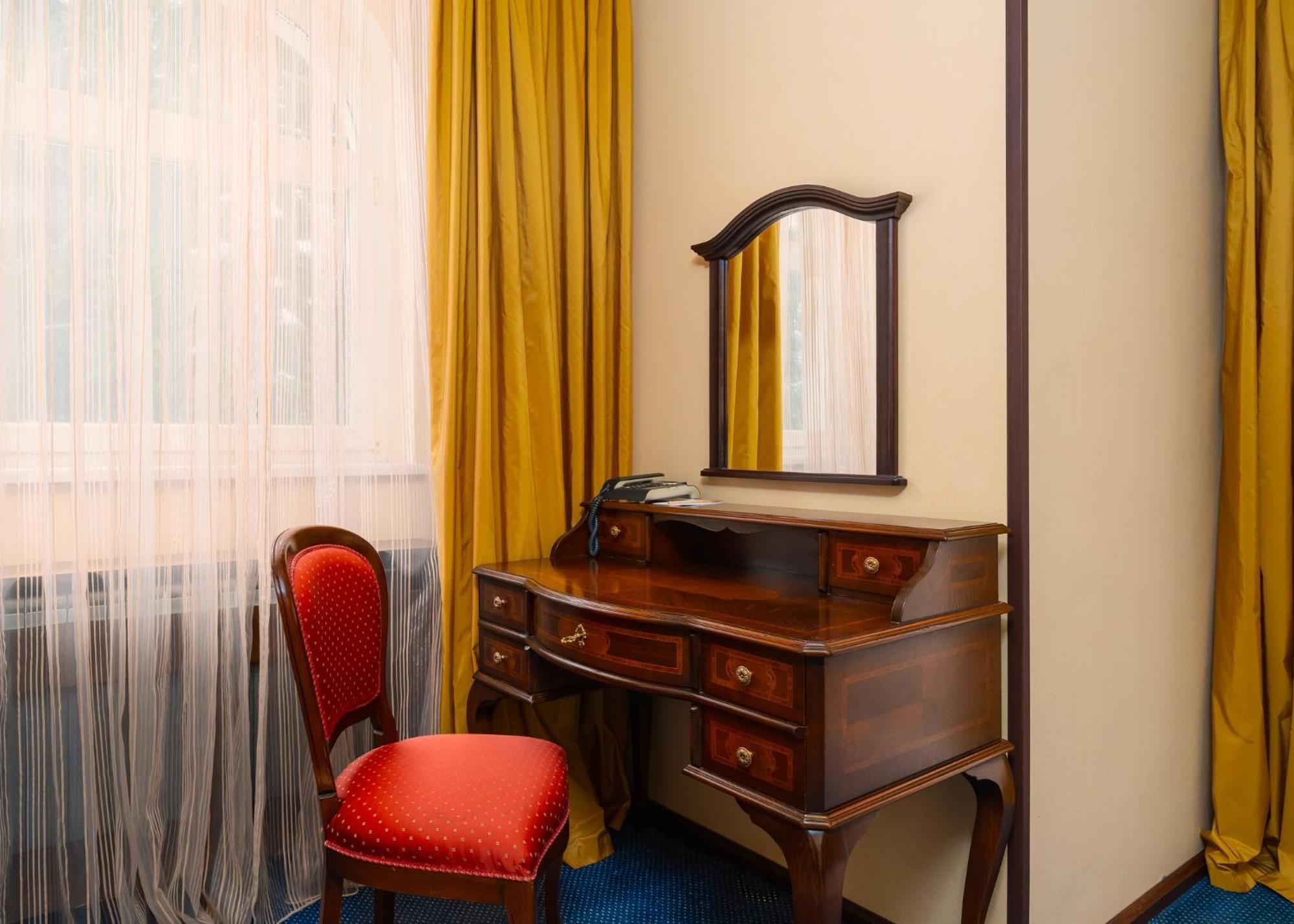 Festa Winter Palace Hotel Borowec Zewnętrze zdjęcie