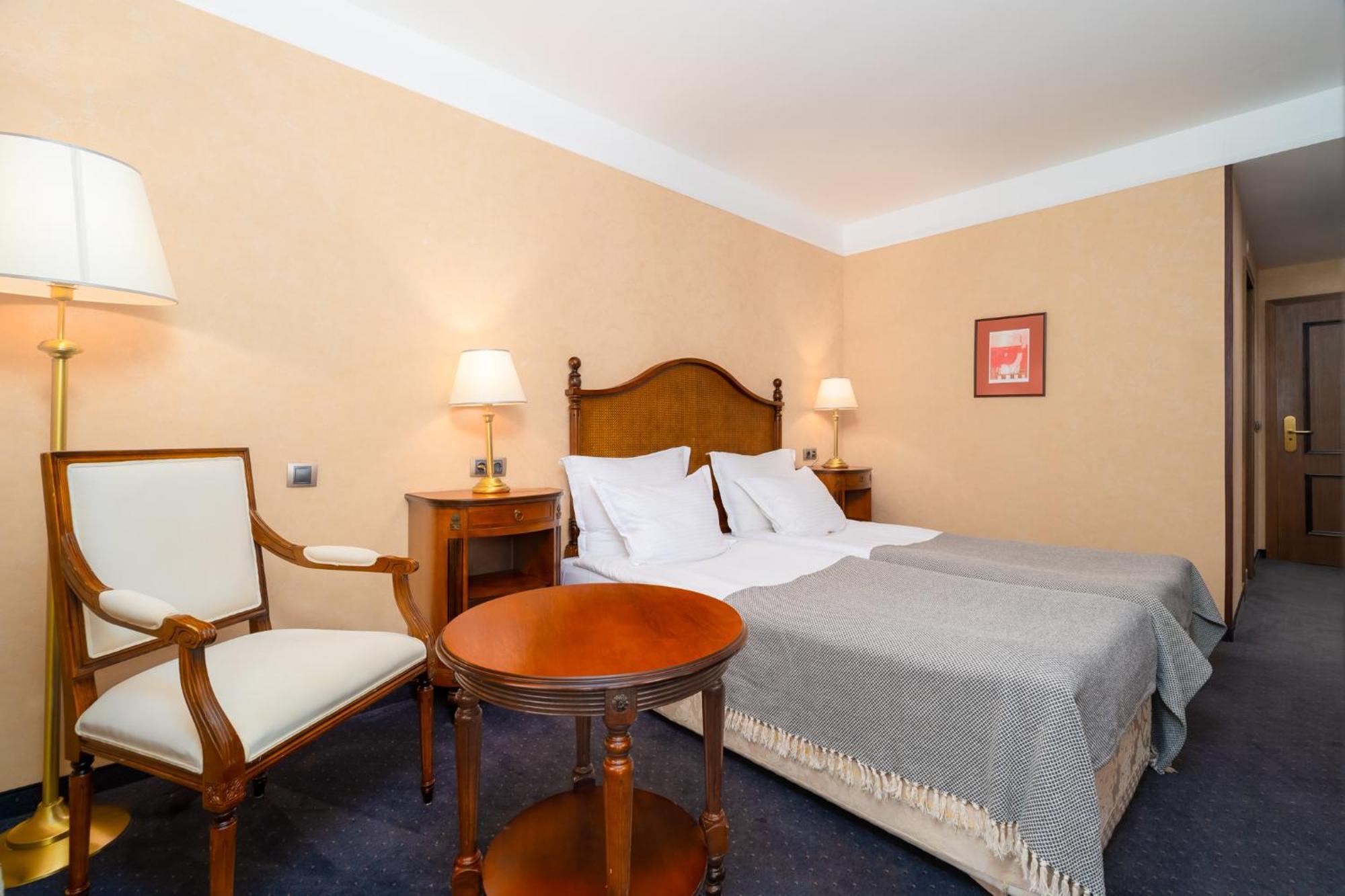 Festa Winter Palace Hotel Borowec Zewnętrze zdjęcie